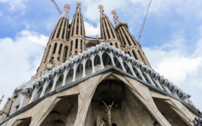 La Sagrada Familia: Evolución y Desafíos